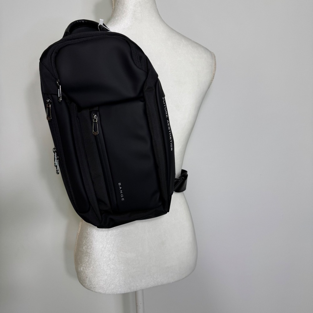 Bange Future Aesthetics all Black Sling Bag Crossbody Chest Pack with Lock NWT